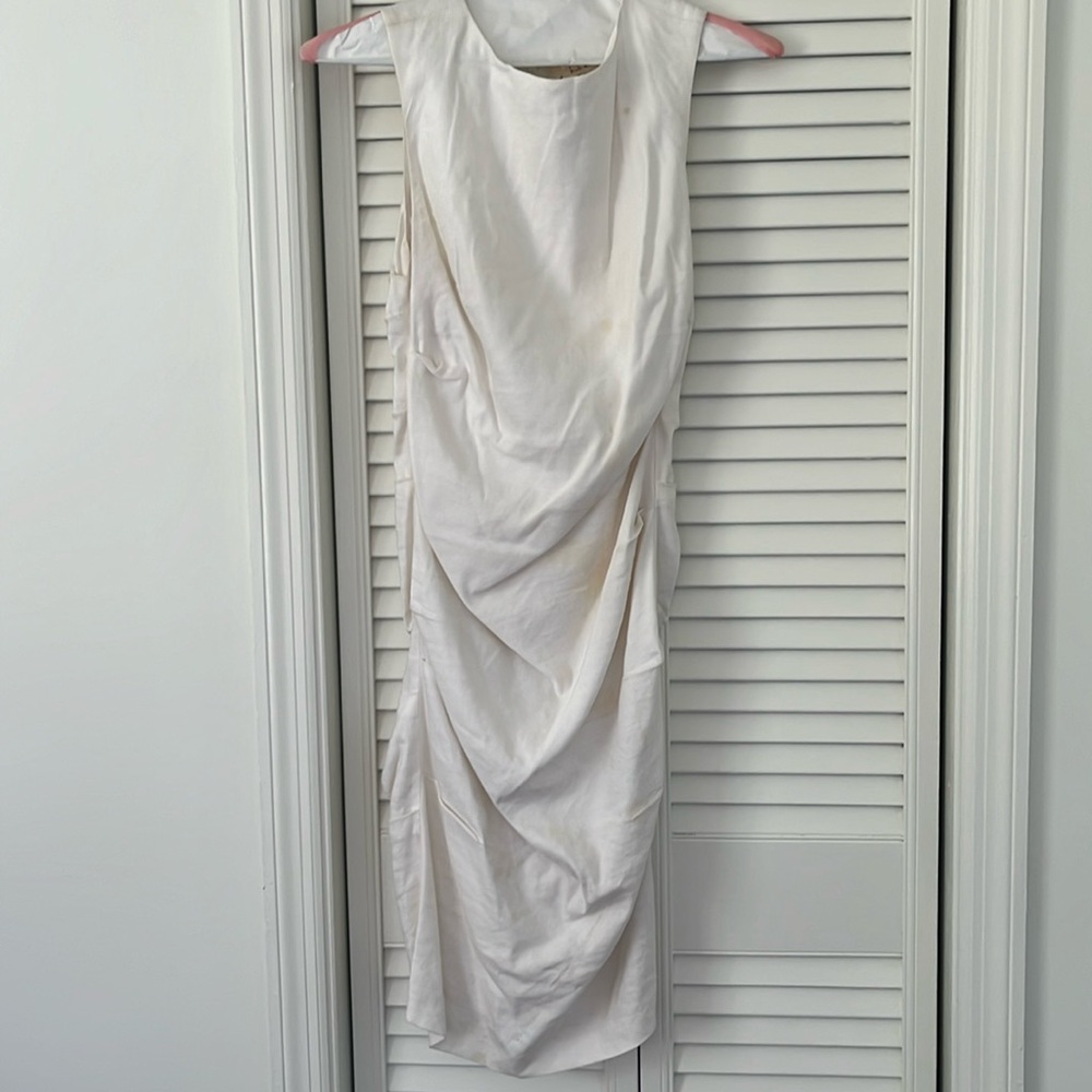 Nicole Miller white midi stunner